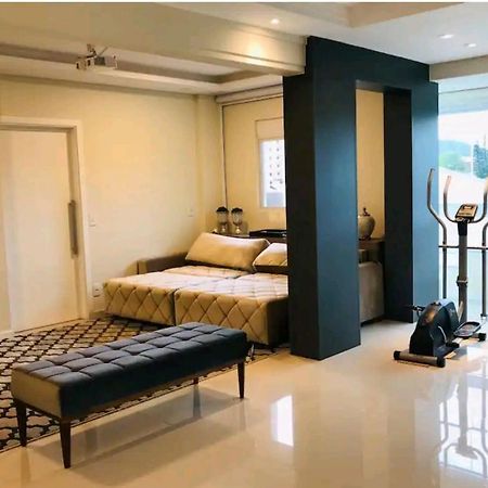Apartamento Executivo - No melhor lugar do América Joinville Esterno foto