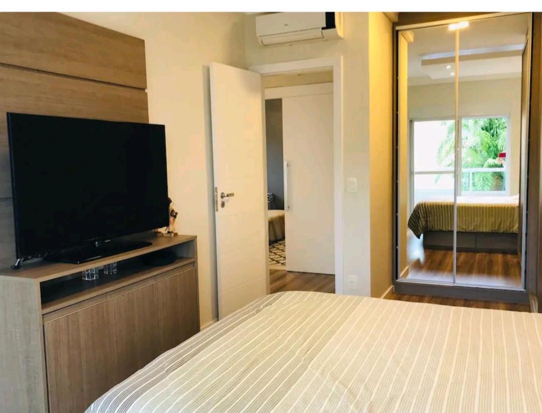 Apartamento Executivo - No melhor lugar do América Joinville Esterno foto