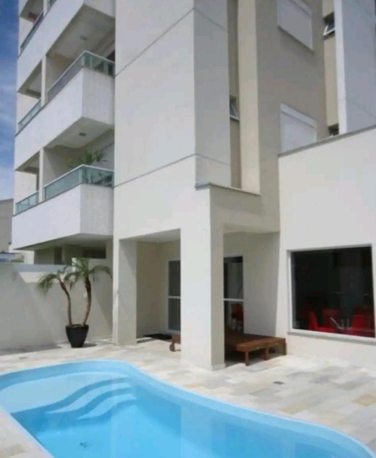 Apartamento Executivo - No melhor lugar do América Joinville Esterno foto